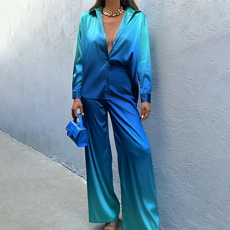 The Megan Ombre Satin 2 Piece Suit Set 💜